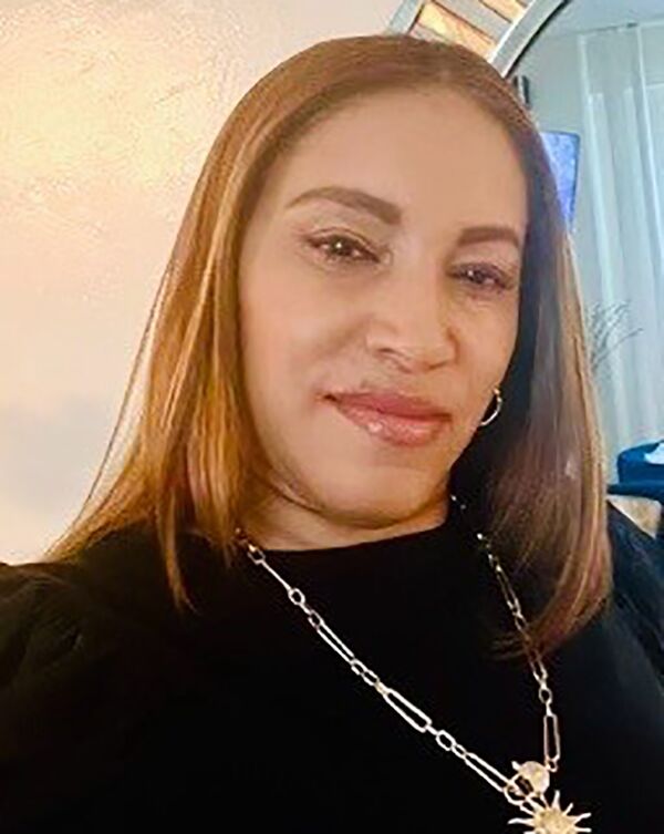 Mariluz — Nail Artist at Warren Tricomi. Specializes in nails